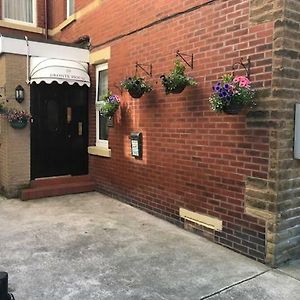 Bronte House Hotel